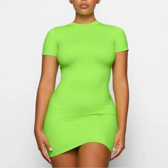 slim fit dress slacks Siren Dress in Slime Queen Green XL main image 1